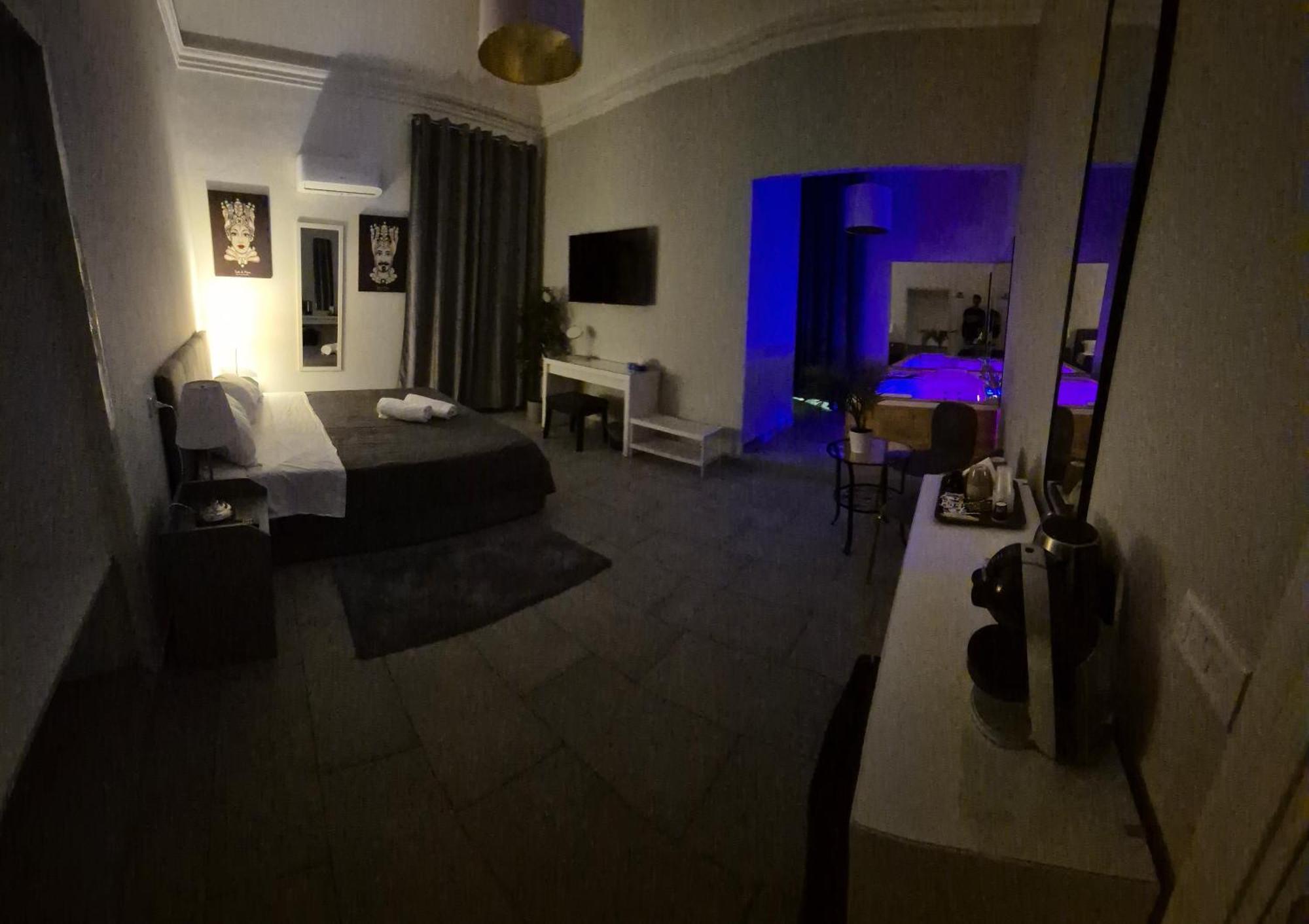 Duomo Luxury Suite Катанія Екстер'єр фото